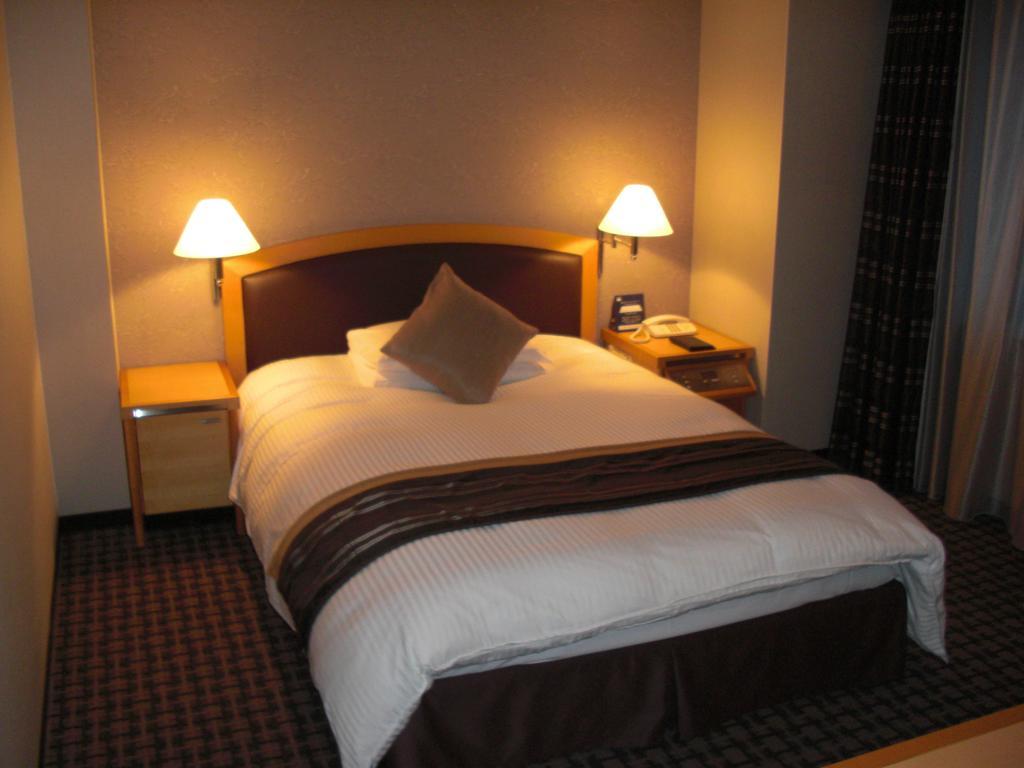 Royal Pines Hotel Urawa Saitama Dış mekan fotoğraf
