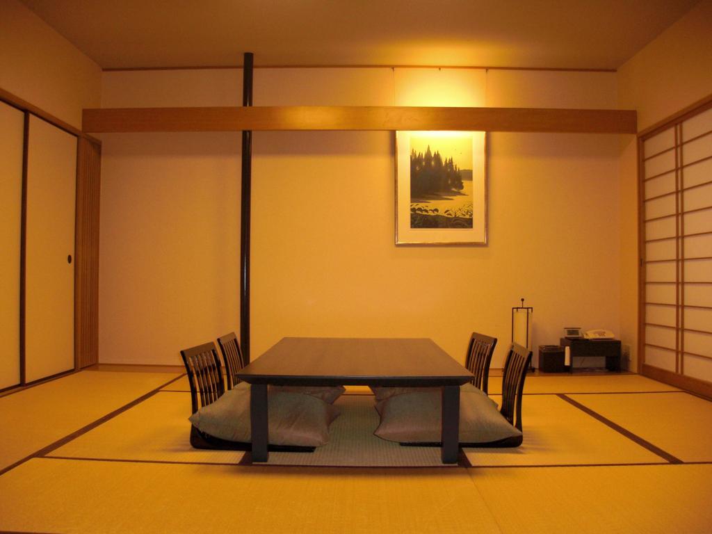 Royal Pines Hotel Urawa Saitama Dış mekan fotoğraf